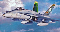 Hasegawa 00438 Самолет F/A-18C HORNET 1/72