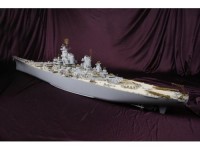 Mk1 Design MD-20009 USS Iowa BB-61 Value Pack Full Wooden Deck / 14 Large sized Brass Photo Etched Parts / 1 Pre-painted Photo Etched Part / 22 Brass Metal Parts / 18 Resin Parts / 50Cm Chain 1/200