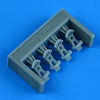 Quickboost 49165 German Luftwaffe WWII pedals - early 1/48